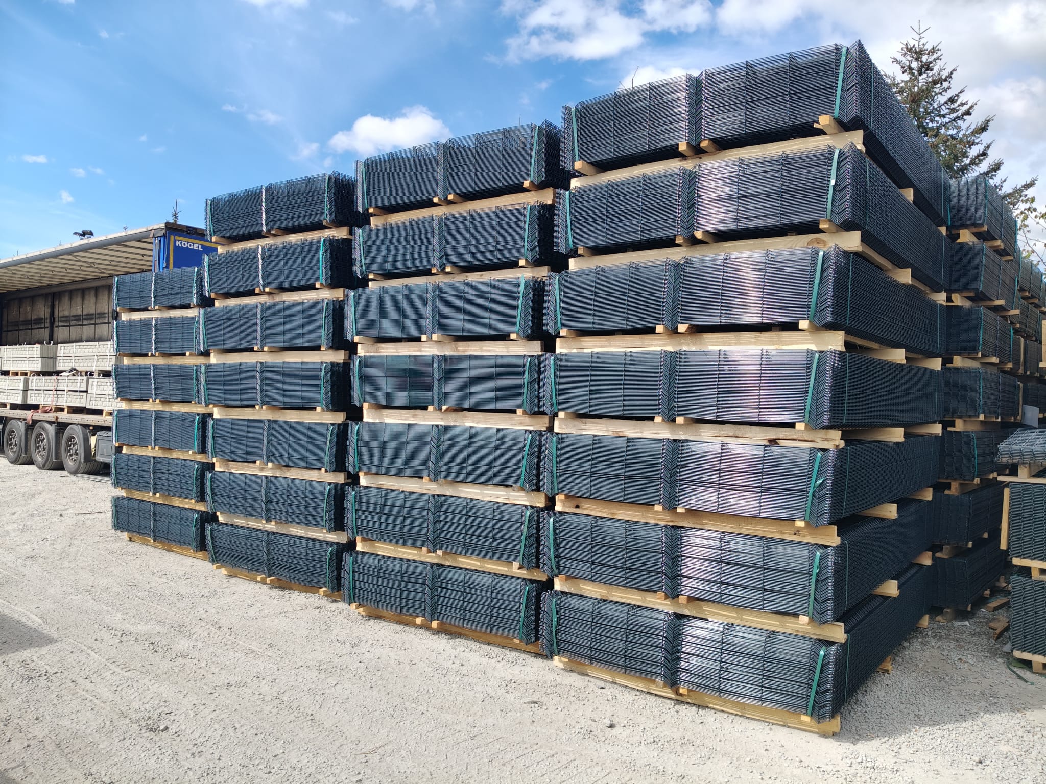 Panele ogrodzeniowe - magazyn